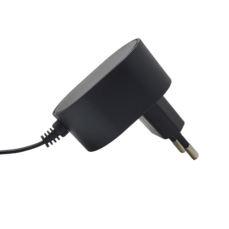 7.5W wall mount power adapter for Europe-3